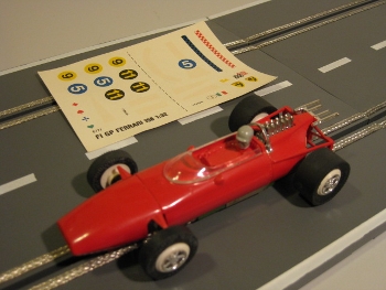 Faller Club Racing 6677 Ferrari F1 rot mit Decals