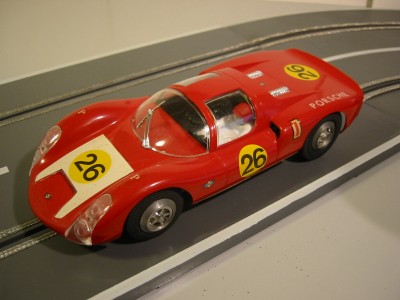 Porsche 910 rot