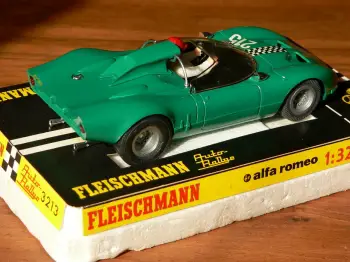 Fleischmann Alfa Romeo grün