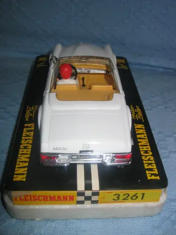 Mercedes-Benz 280 SL weiss