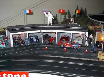 Fleischmann Autorennbahn Bild 5