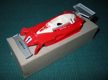 Fleischmann Ferrari 312T2 Ersatzkarosse mit Unterteil 3751 ohne Beschlagteile