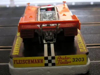 Porsche Can Am 917-100 orange