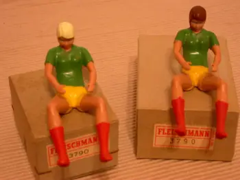 Fleischmann weibliche Go-Cart Ersatzpuppen Festhaar