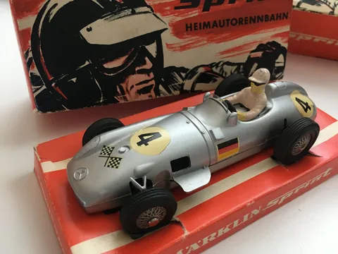 Märklin Sprint 1300 Mercedes W 196 Monoposto, silber